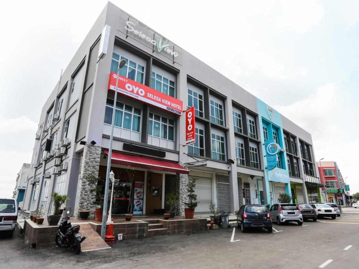 ホテル Oyo 89617 セレサ ビュー Bukit Gambir エクステリア 写真